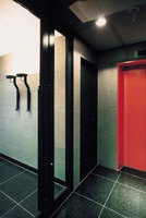 グラフィカ大内のエントランスホール